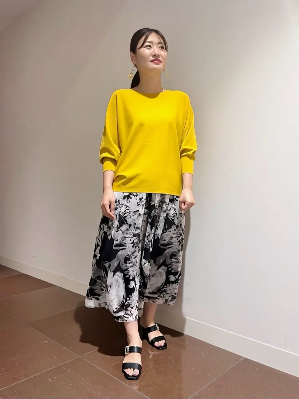 自由区 古宮 コーディネート画像