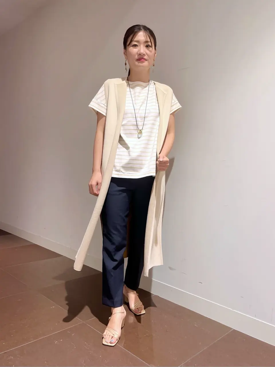 自由区 古宮 コーディネート画像