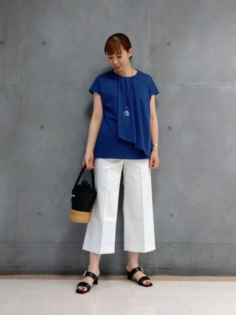 自由区 丸尾 コーディネート画像