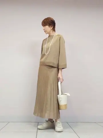 自由区 浅野 コーディネート画像