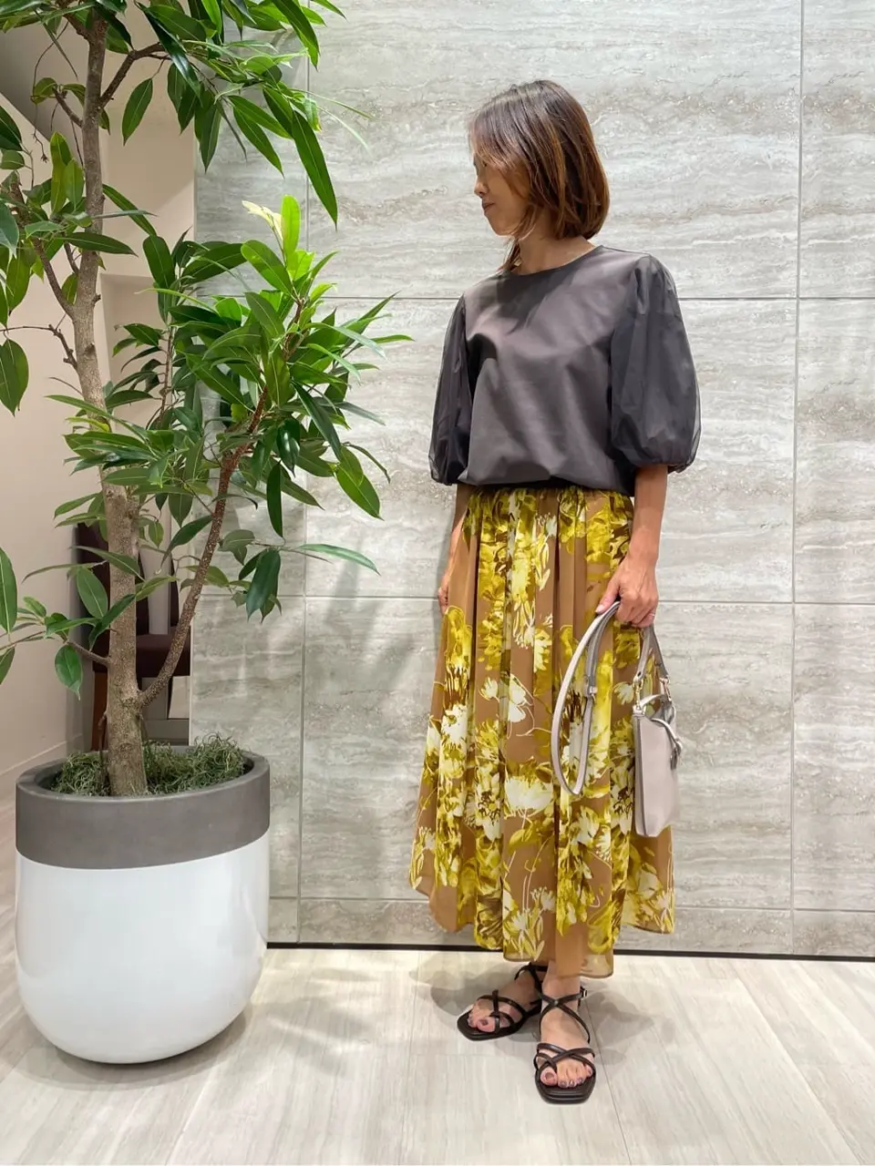  Ohta コーディネート画像