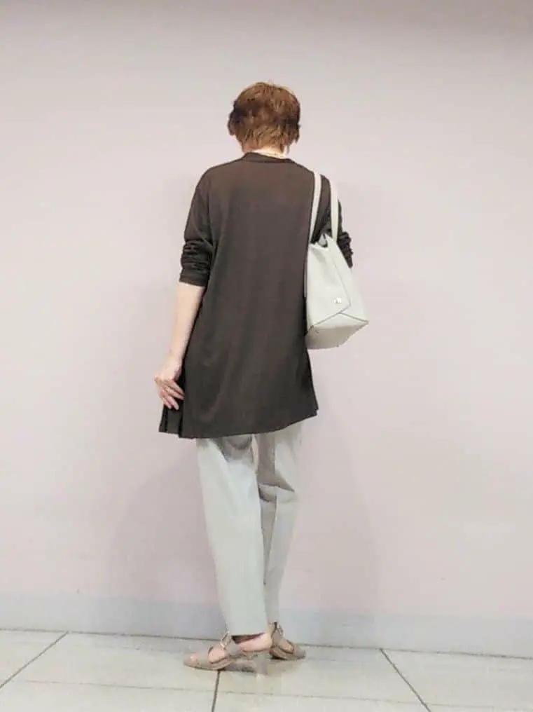 自由区 浅野 コーディネート画像