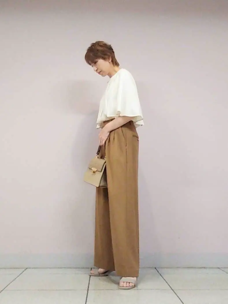 自由区 浅野 コーディネート画像