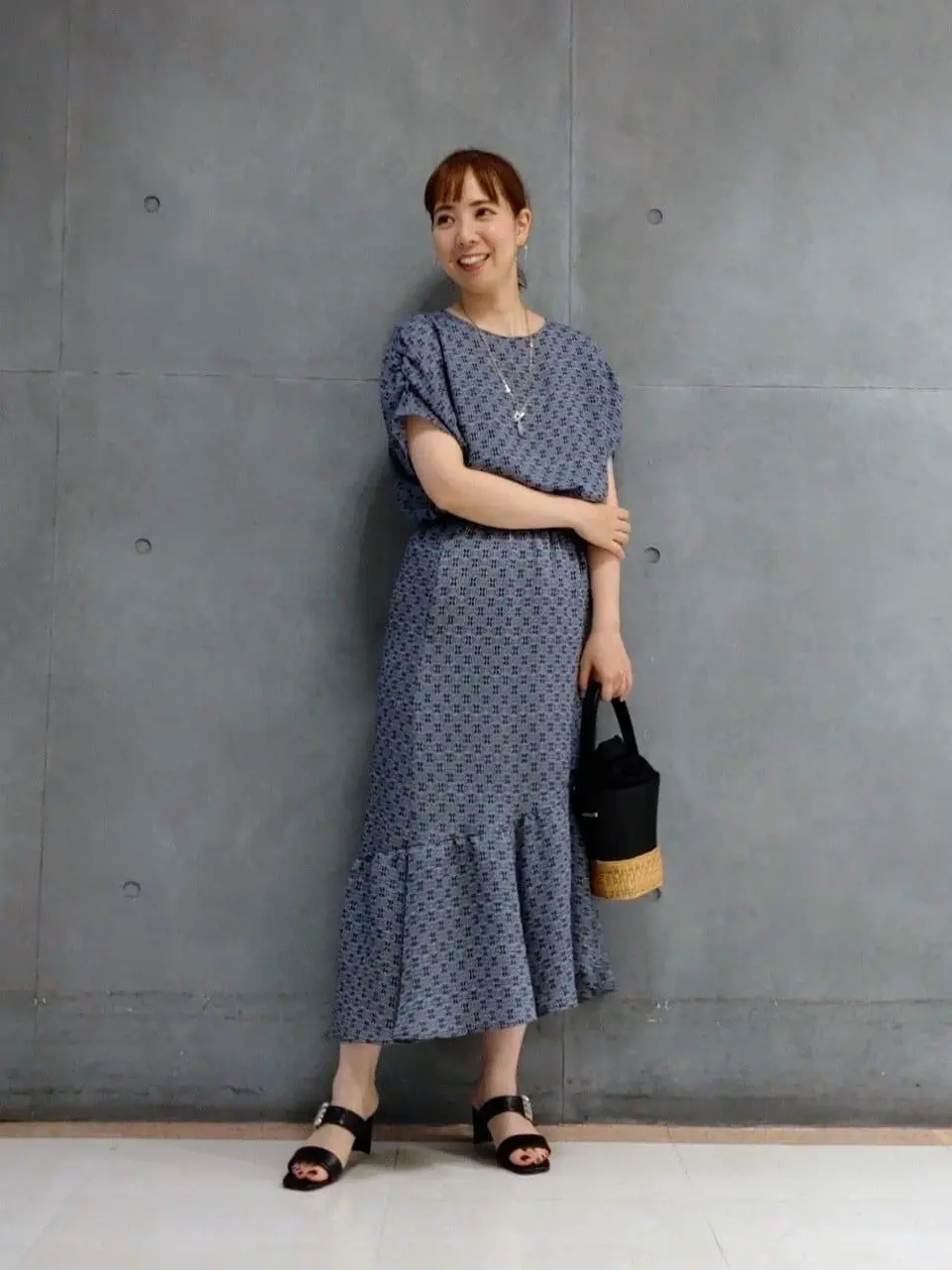  丸尾 コーディネート画像