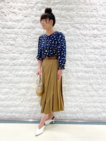 自由区 林 コーディネート画像