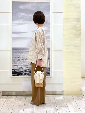 自由区 中鉢 コーディネート画像