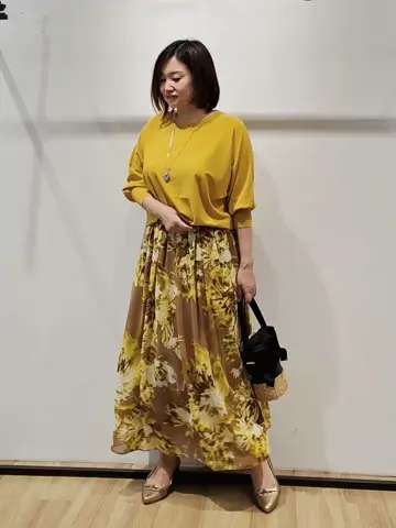 自由区 eri コーディネート画像