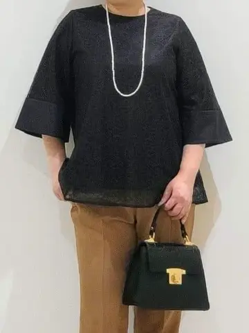 自由区 宇野 コーディネート画像