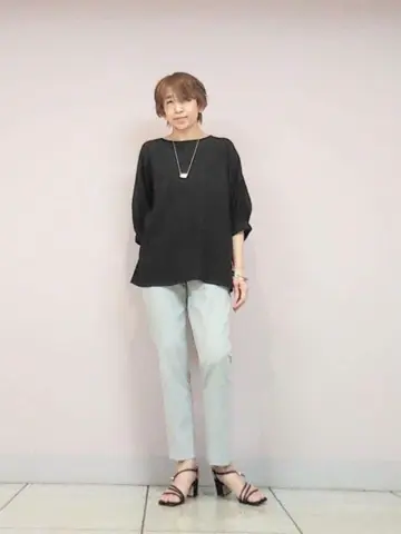 自由区 浅野 コーディネート画像