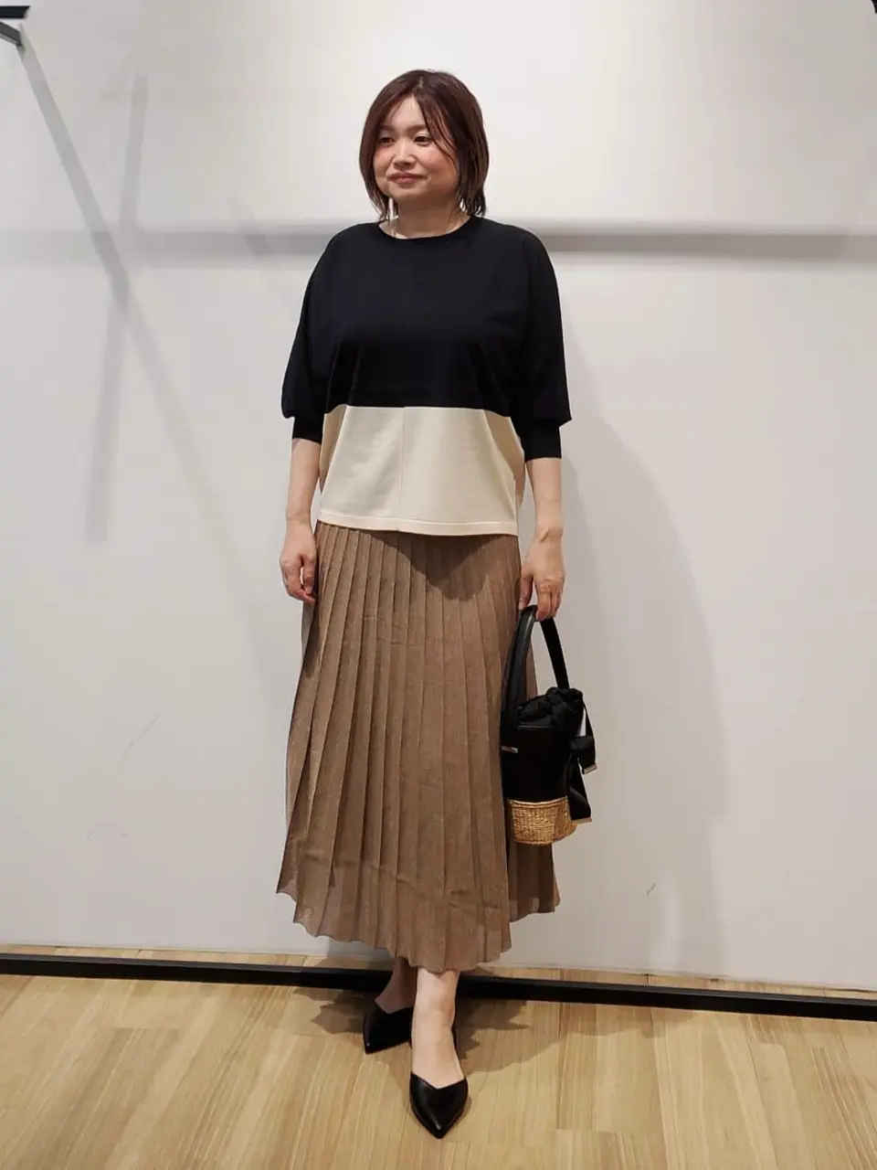 自由区 eri コーディネート画像