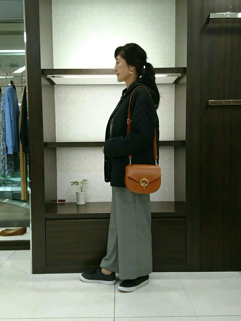 自由区 新保 コーディネート画像