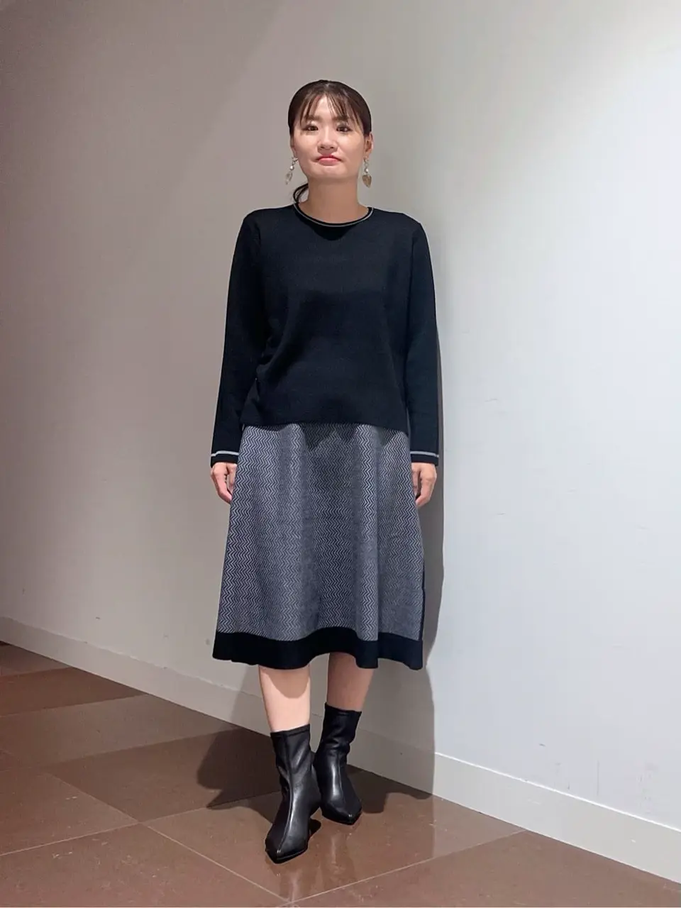 自由区 古宮 コーディネート画像