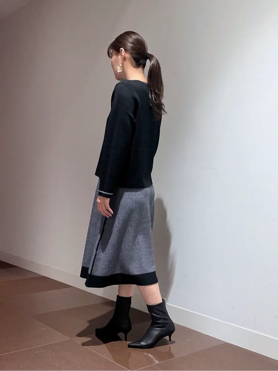 自由区 古宮 コーディネート画像