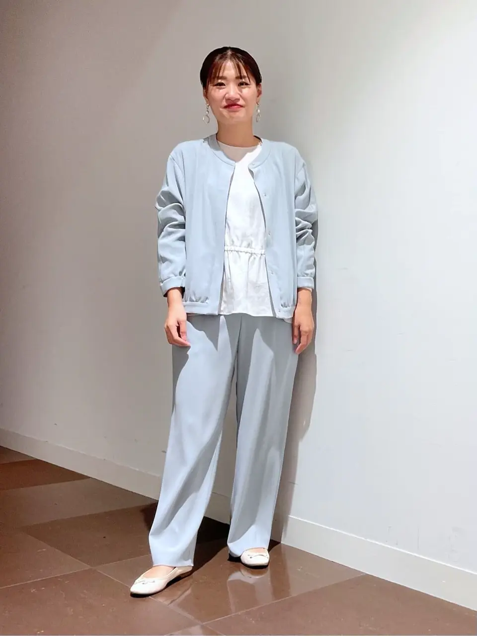 自由区 古宮 コーディネート画像