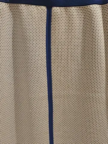 自由区 丸山 コーディネート画像