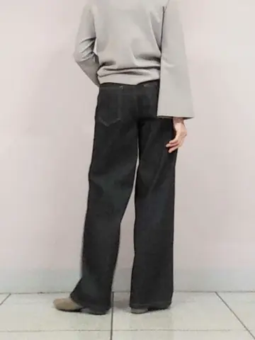 自由区 浅野 コーディネート画像