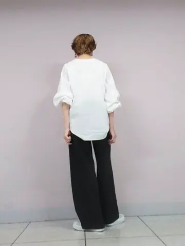 自由区 浅野 コーディネート画像