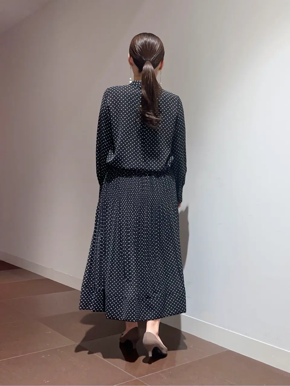 自由区 古宮 コーディネート画像