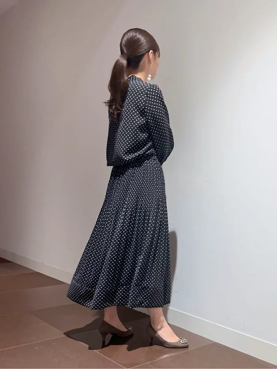 自由区 古宮 コーディネート画像