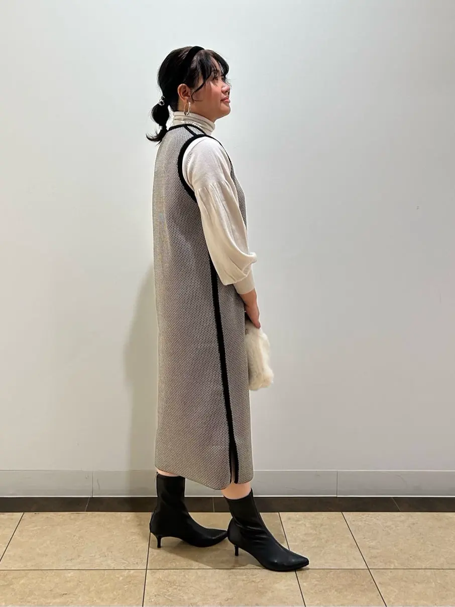 自由区 藤﨑 コーディネート画像