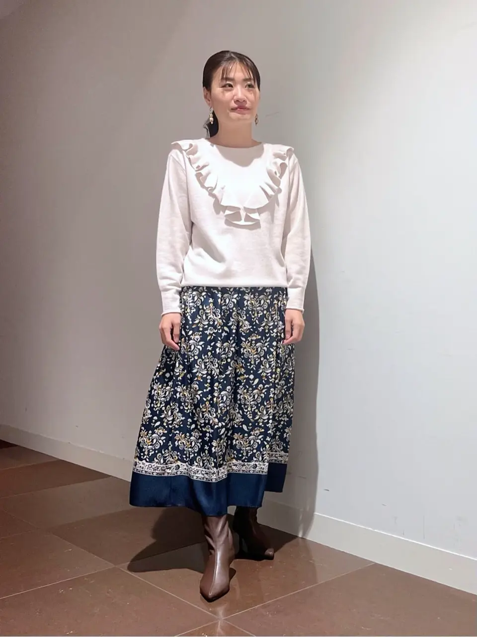 自由区 古宮 コーディネート画像