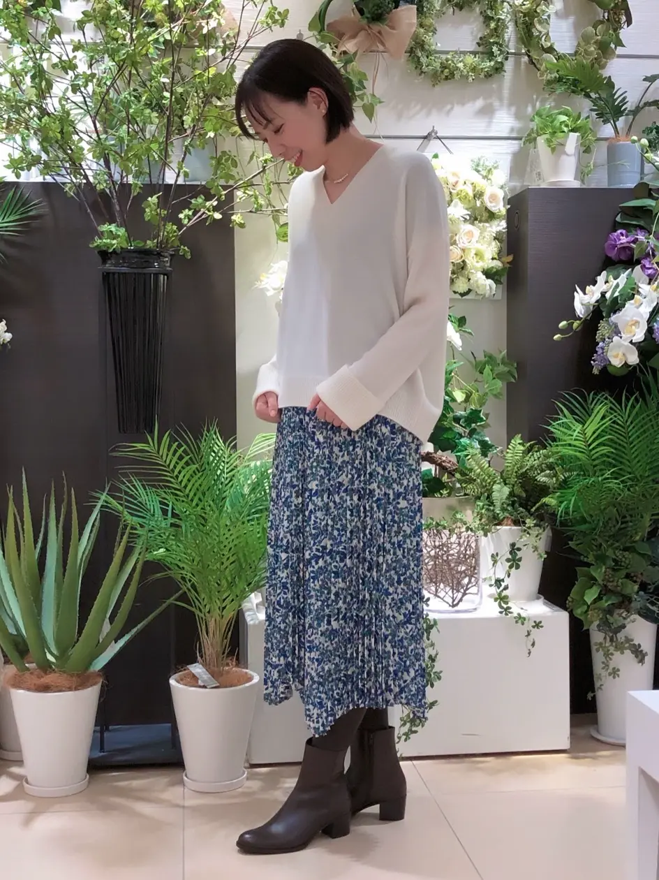  丸尾 コーディネート画像