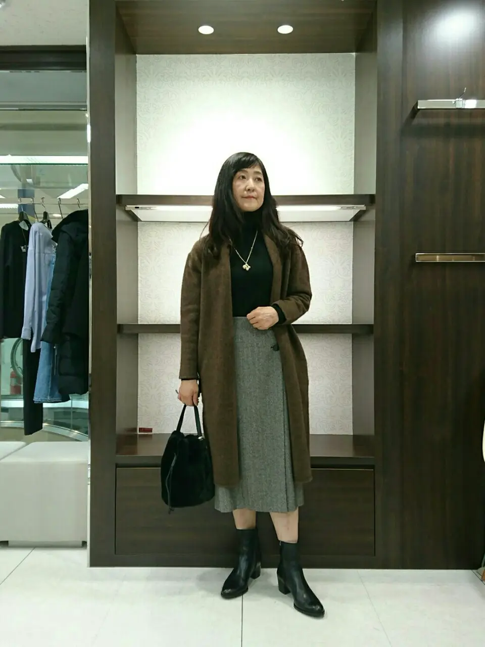  新保 コーディネート画像