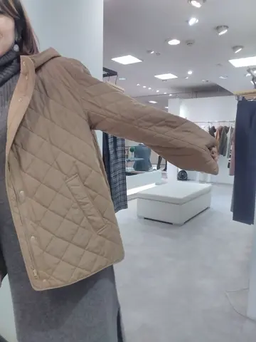 自由区 東 コーディネート画像