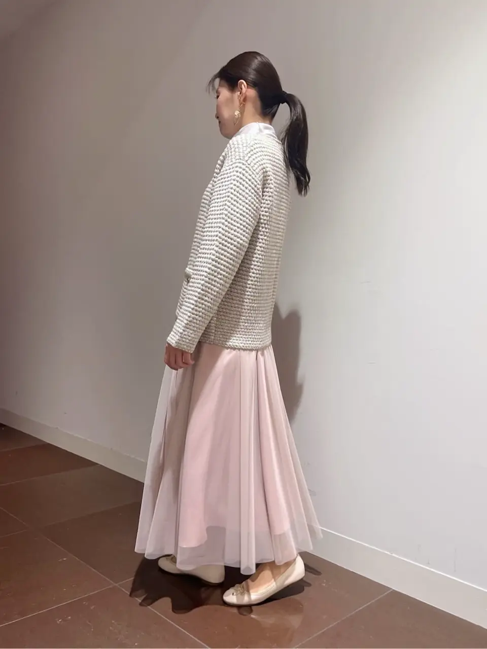 自由区 古宮 コーディネート画像