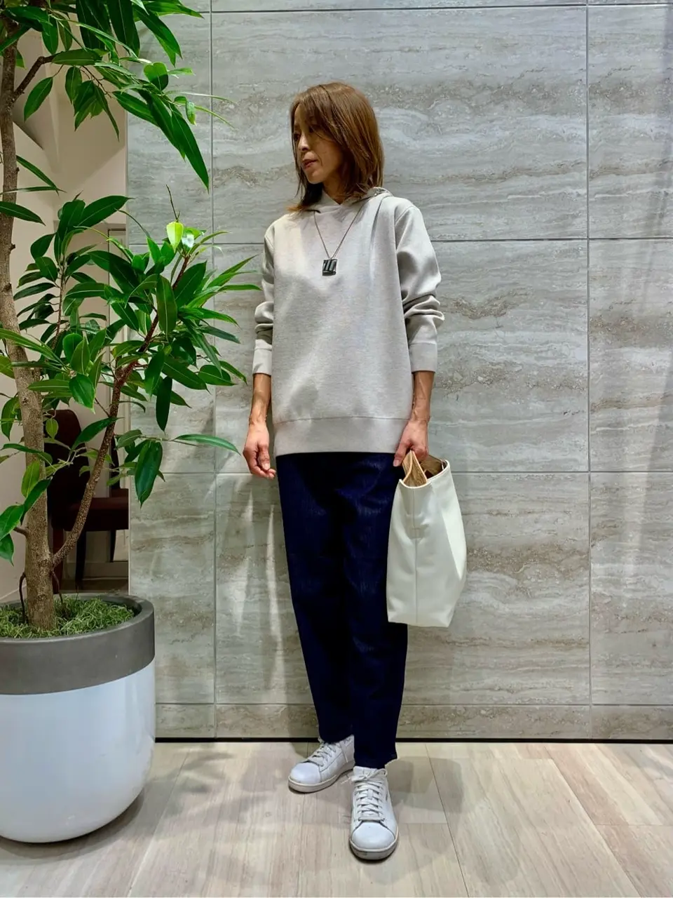 自由区 Ishii コーディネート画像