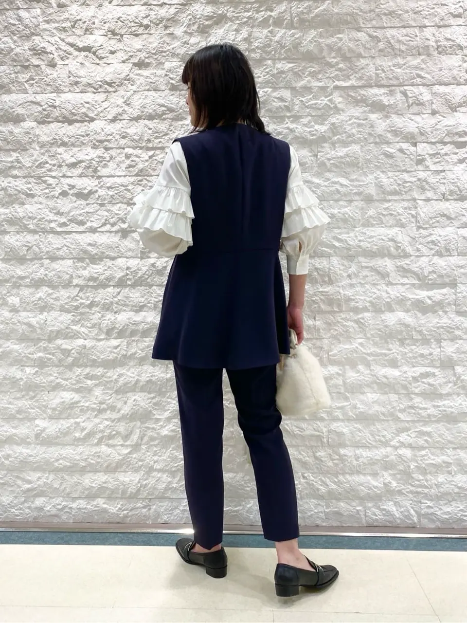 自由区 林 コーディネート画像