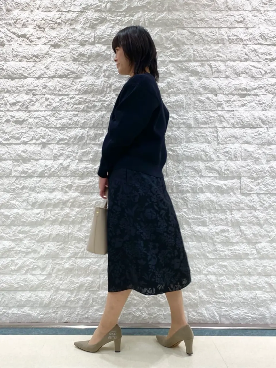 自由区 林 コーディネート画像