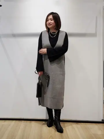 自由区 eri コーディネート画像