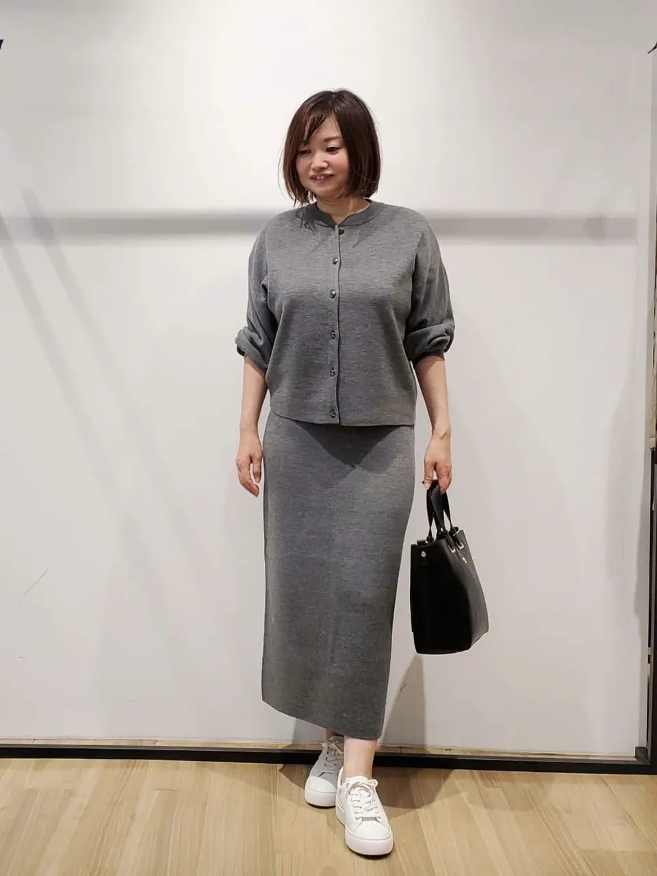 自由区 eri コーディネート画像