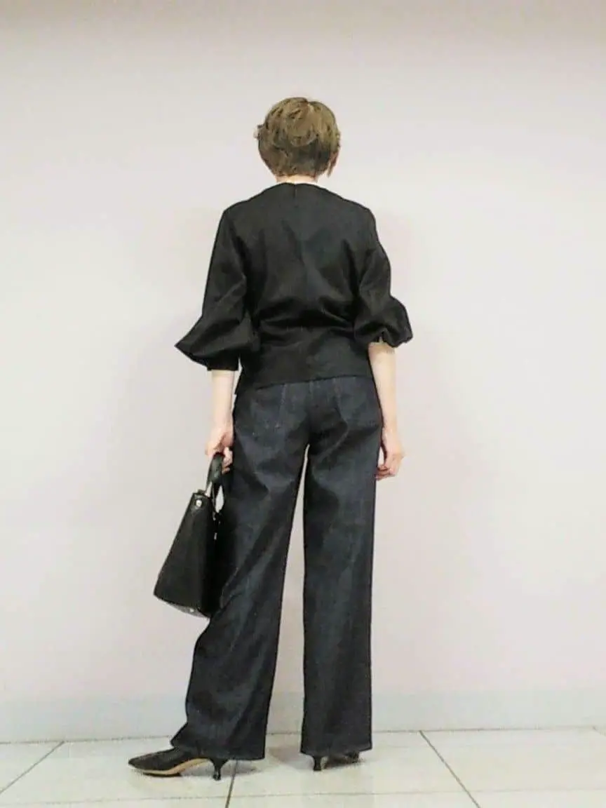 自由区 浅野 コーディネート画像