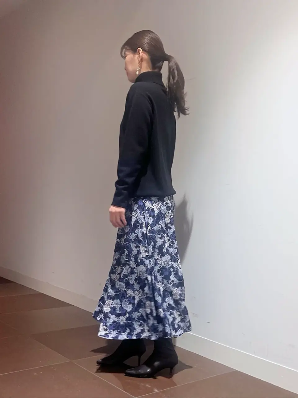 自由区 古宮 コーディネート画像