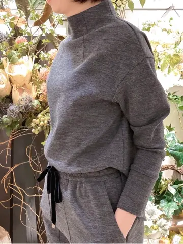 自由区 丸尾 コーディネート画像