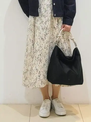 自由区 宇野 コーディネート画像