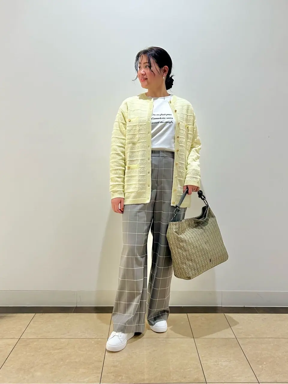 自由区 藤﨑 コーディネート画像