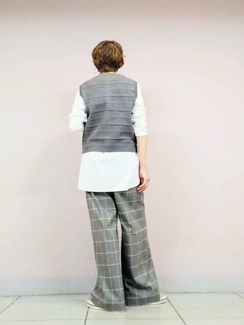 自由区 浅野 コーディネート画像