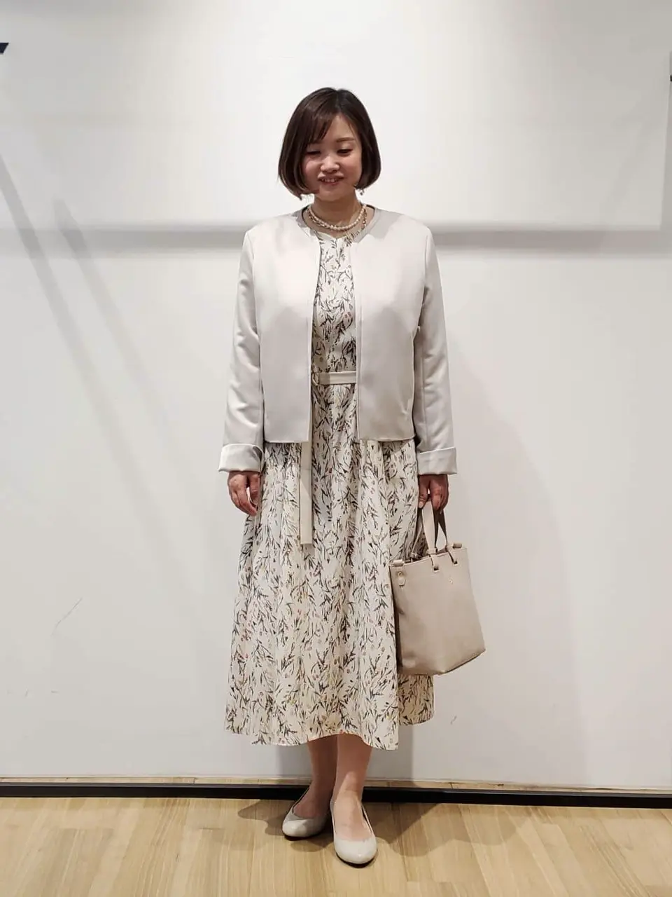 自由区 eri コーディネート画像