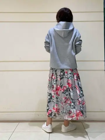 自由区 maruri コーディネート画像