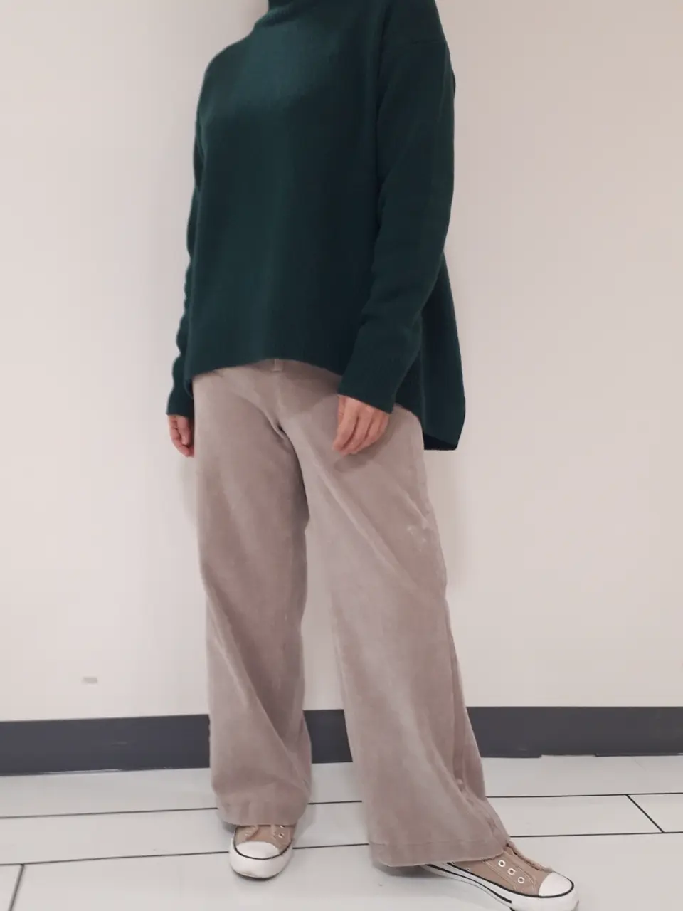  ナオミ コーディネート画像