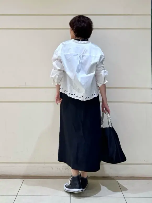 自由区 maruri コーディネート画像