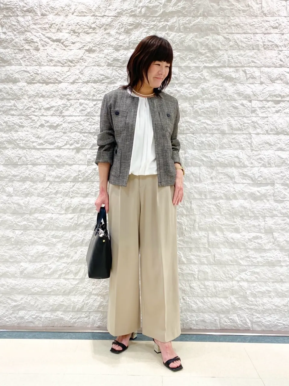 自由区 林 コーディネート画像