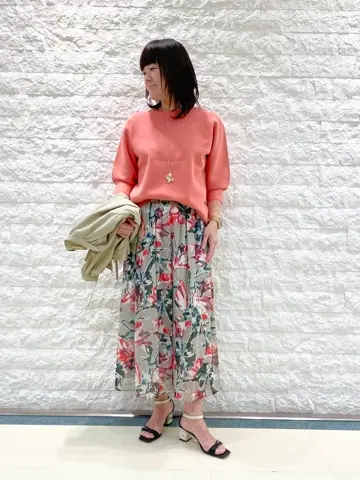 自由区 林 コーディネート画像