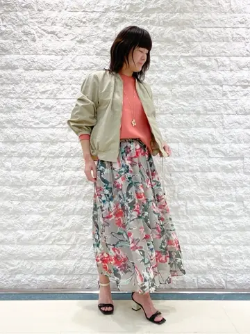 自由区 林 コーディネート画像