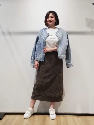 自由区 eri コーディネート画像