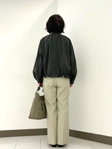 自由区 南 コーディネート画像