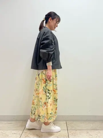 自由区 K コーディネート画像